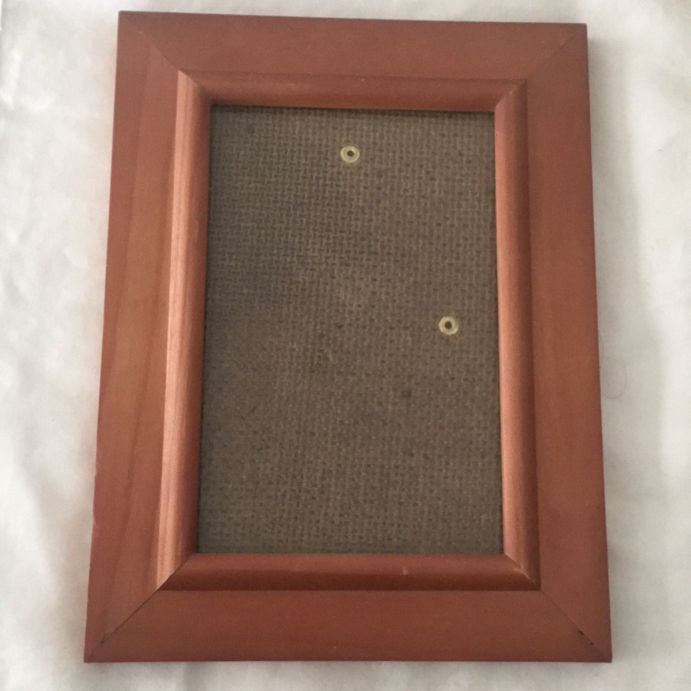 Rich Cherry Stain Oak Photo Frame - Elevate Your Decor with Warmth and Elegance!